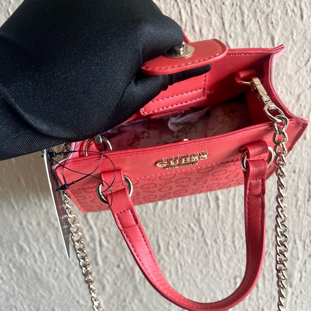GUESS Pink Women's Handbag NWT - Picture 3 of 4